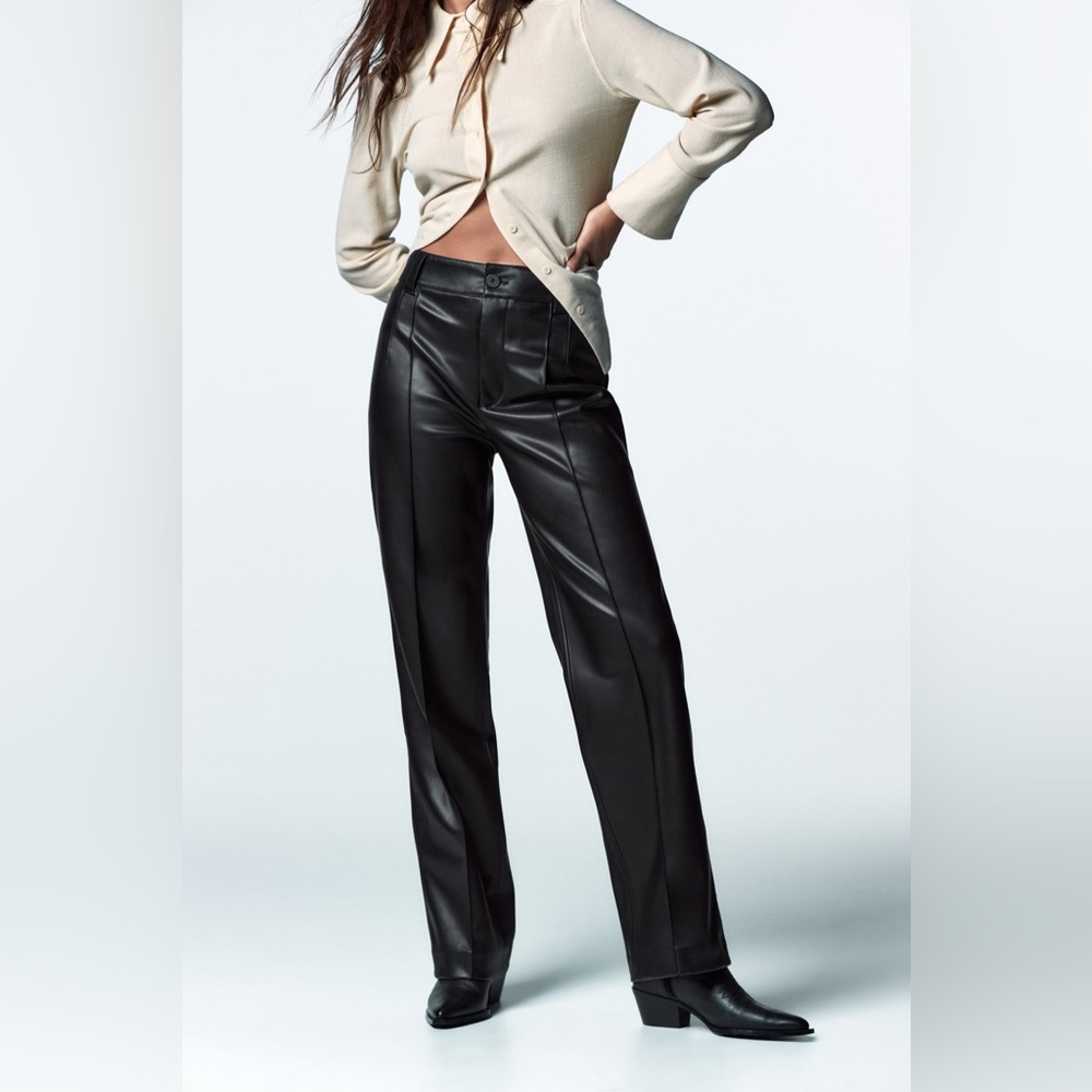 Zara Women’s Black Straight Faux Leather Pants Size XS